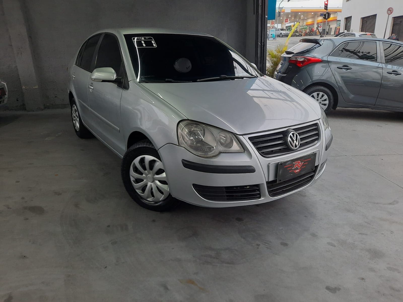 POLO SEDAN 1.6